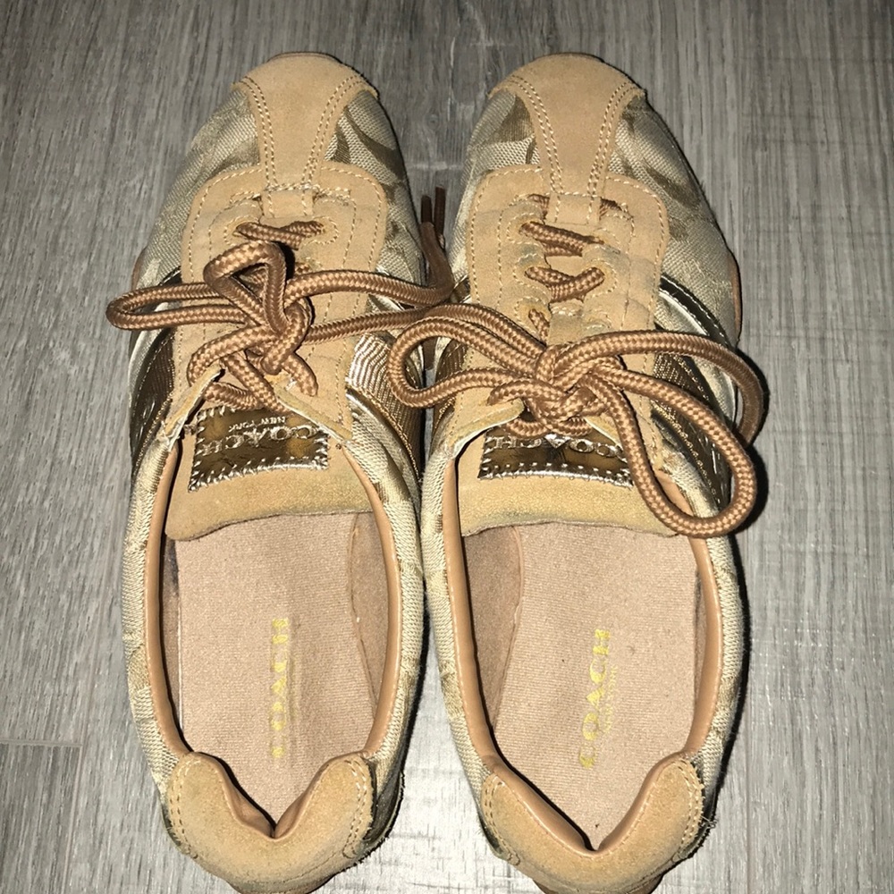 Coach lace up shoes